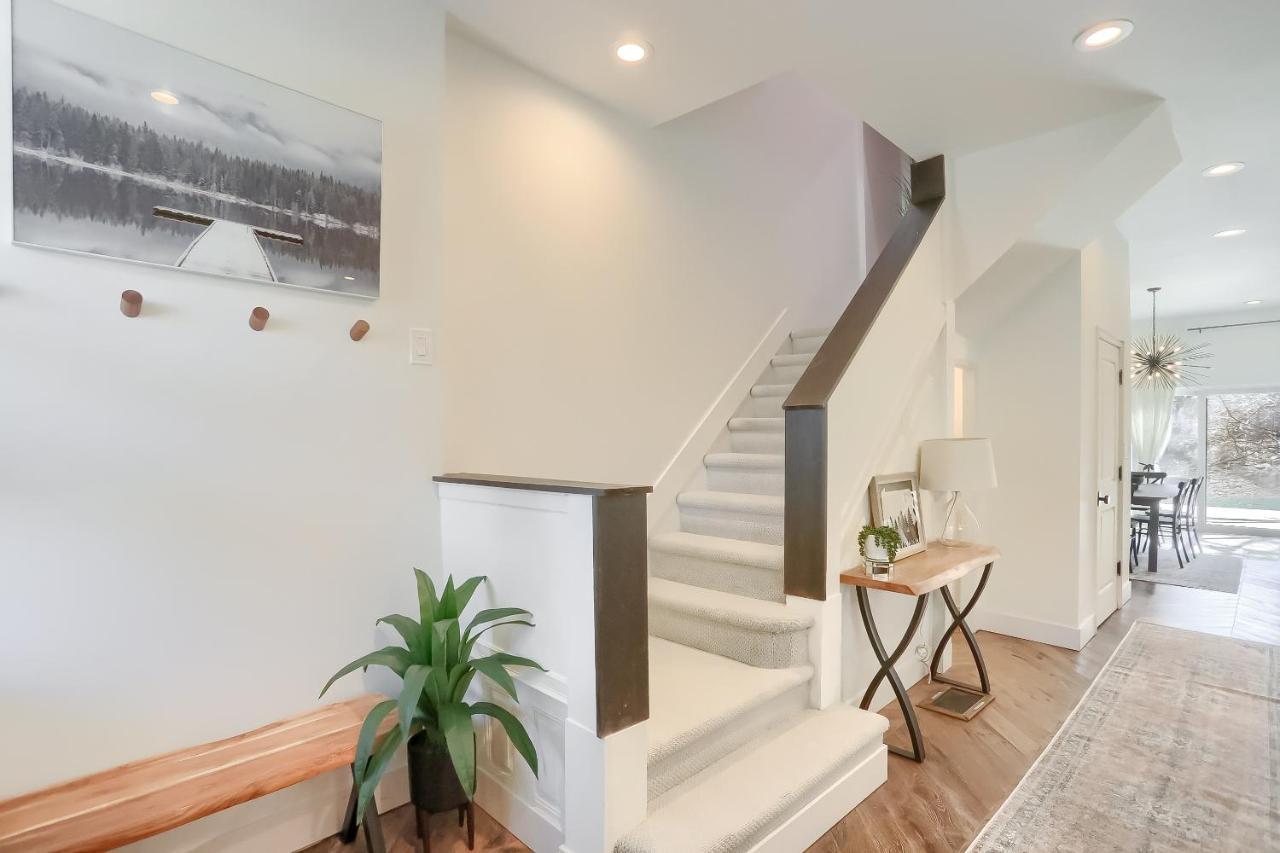 Newly Renovated Victorian Gem Perfect Space For Family Vacations! 匹兹堡 外观 照片