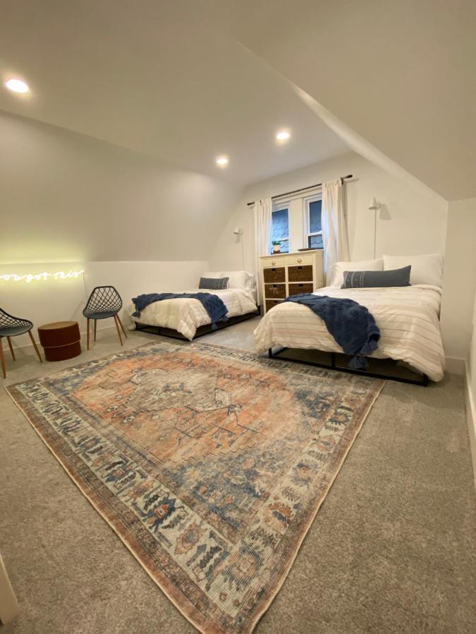 Newly Renovated Victorian Gem Perfect Space For Family Vacations! 匹兹堡 外观 照片